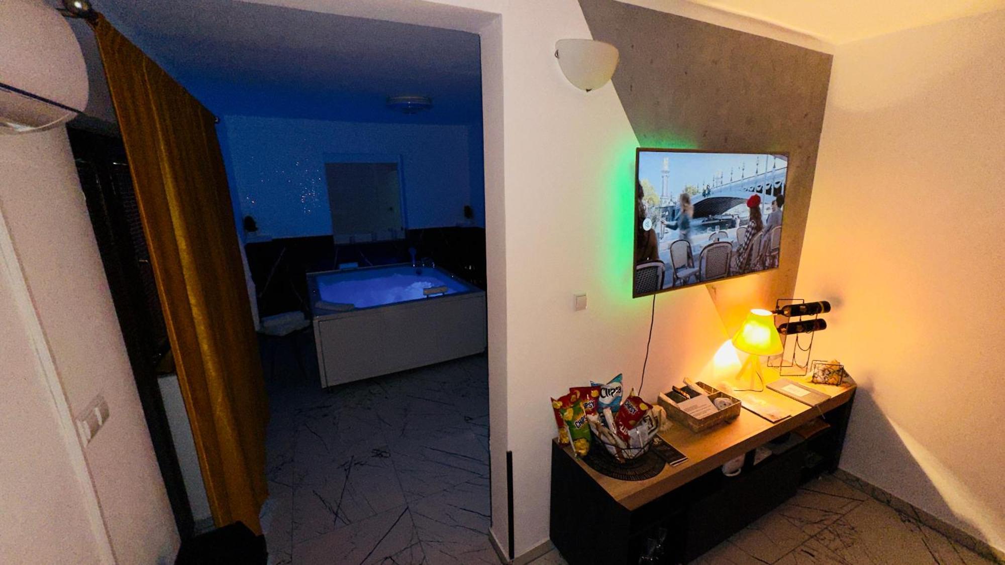 Hedonist Spa Jacuzzi Sarajevo Free Parking 外观 照片